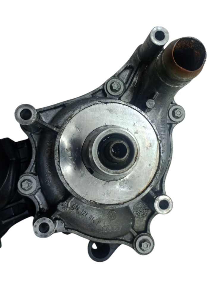 Bomba Agua Mangueira Touareg 4.2 V8 Audi Q7 2005 2010 2015 2