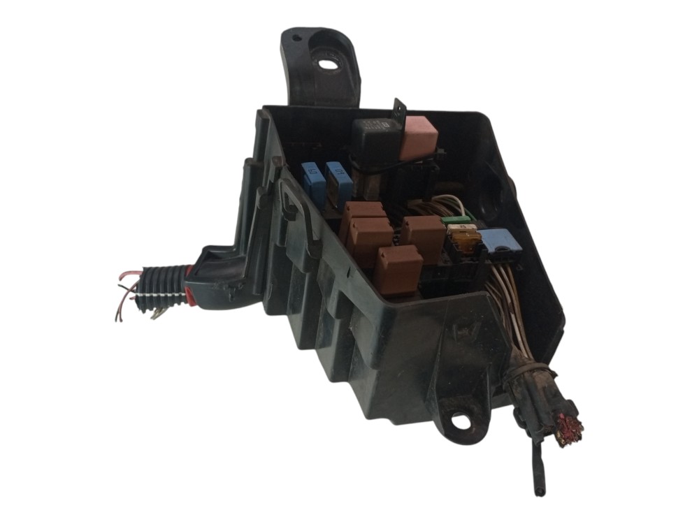 Caixa Fusiveis C Rele Renault Megane 96 99 2000 2002 2005 2
