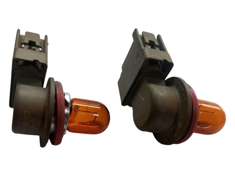 Soquete Luz Seta Lampada Farol Fiat Freemont 2011 2016 Usada 6