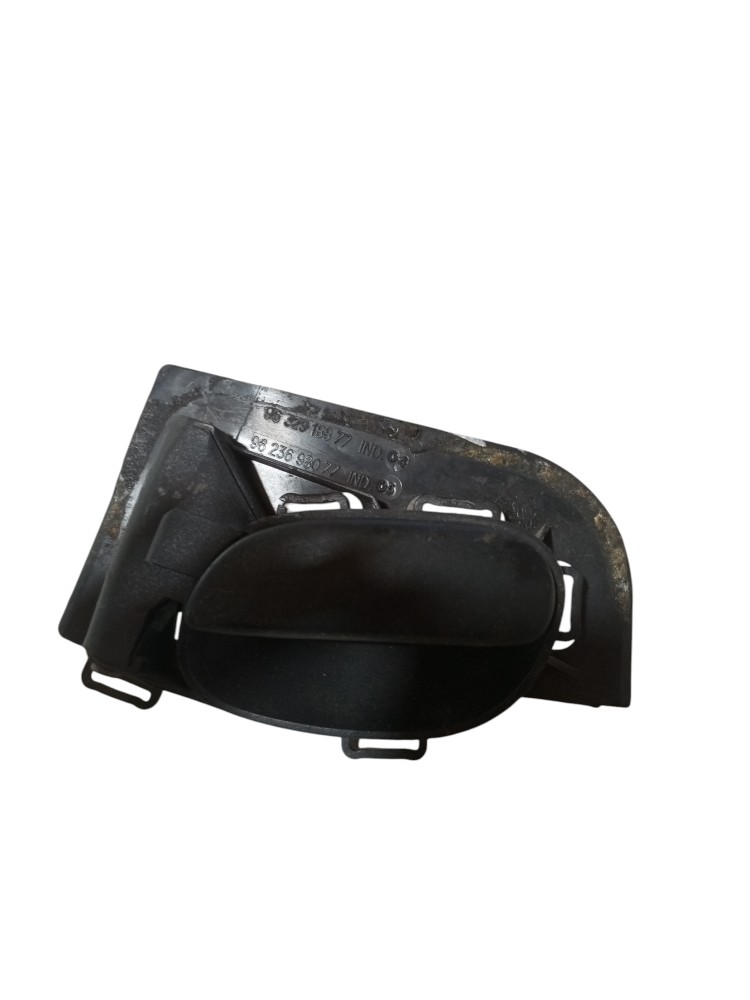Macaneta Interna Dianteira Peugeot 206 207 98 2012 Direito Preto Dianteira 3