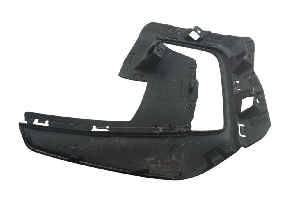 Grade Moldura Farol Tracker Gm 2020 2021 2022 Direito Usado – Preto – Direito 5