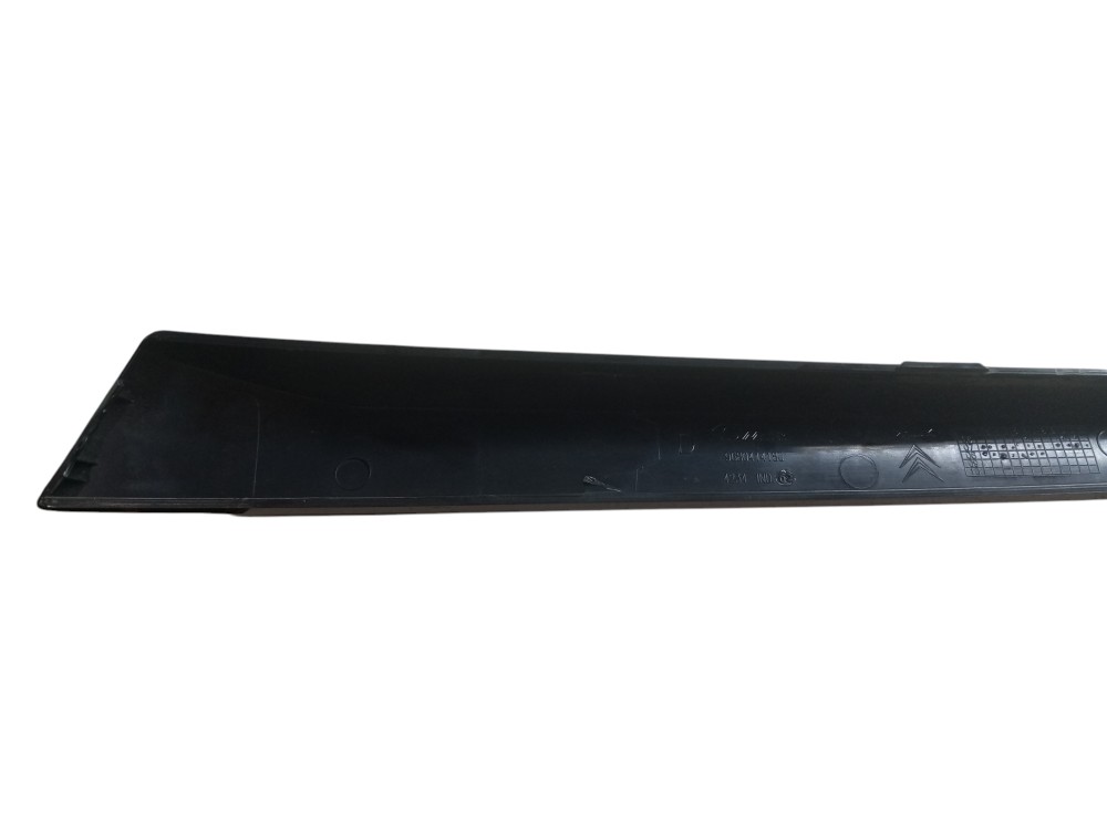 Friso C4 Picasso 2010 2012 2014 Traseiro Direito Citroen  Preto 6
