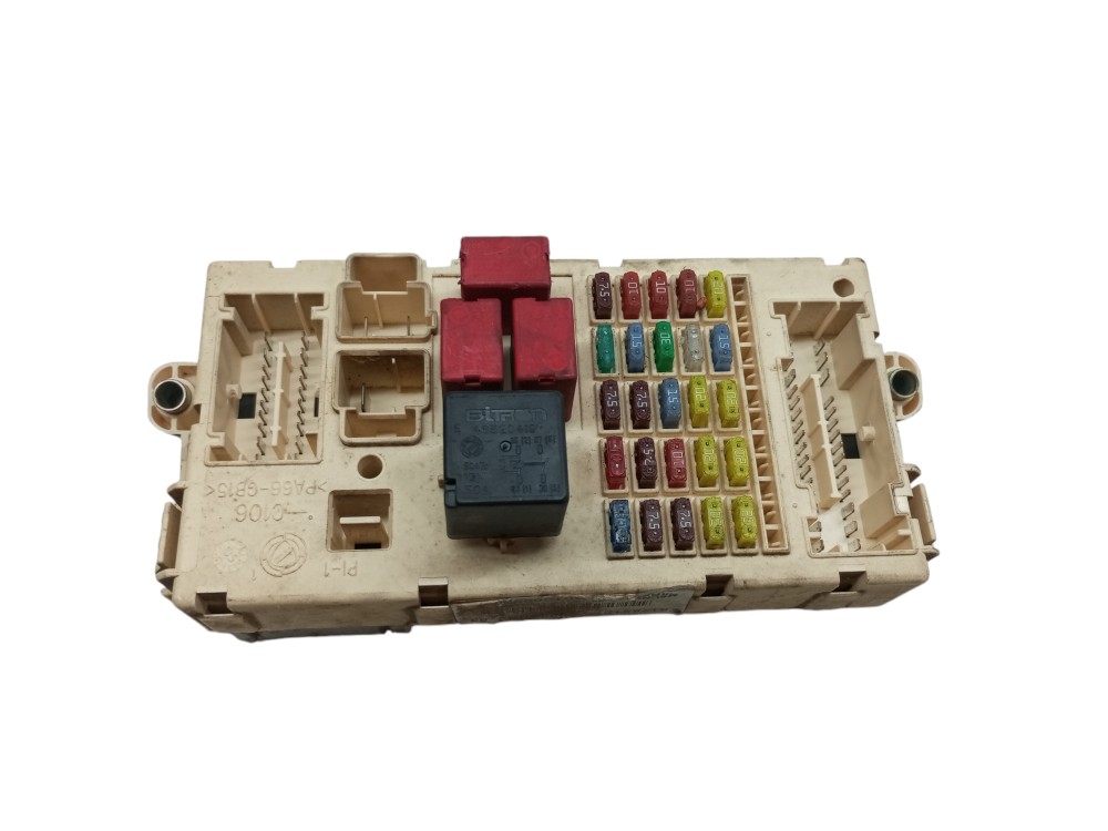 Caixa Fusiveis Fiat Stilo 2003 2004 2005 2006 2008 1.8