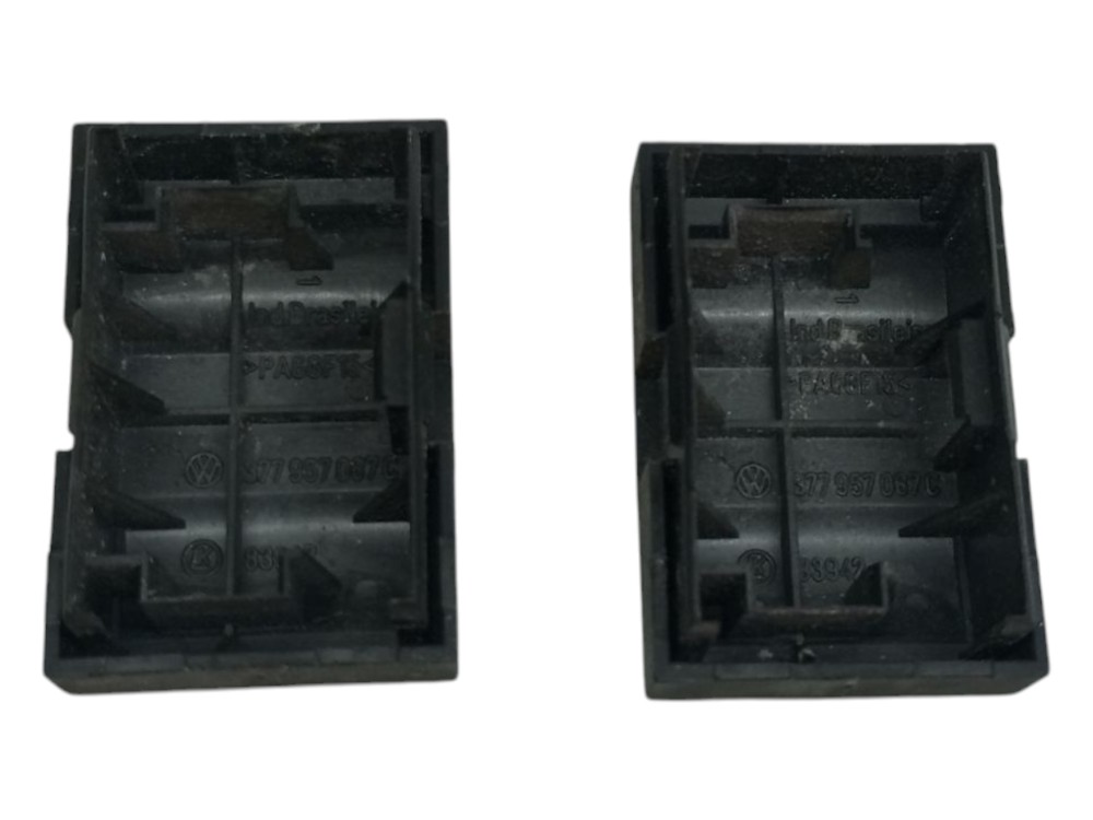 Tampa Cega Botao Painel Volkswagen Gol G3 95 2005 Par Usado