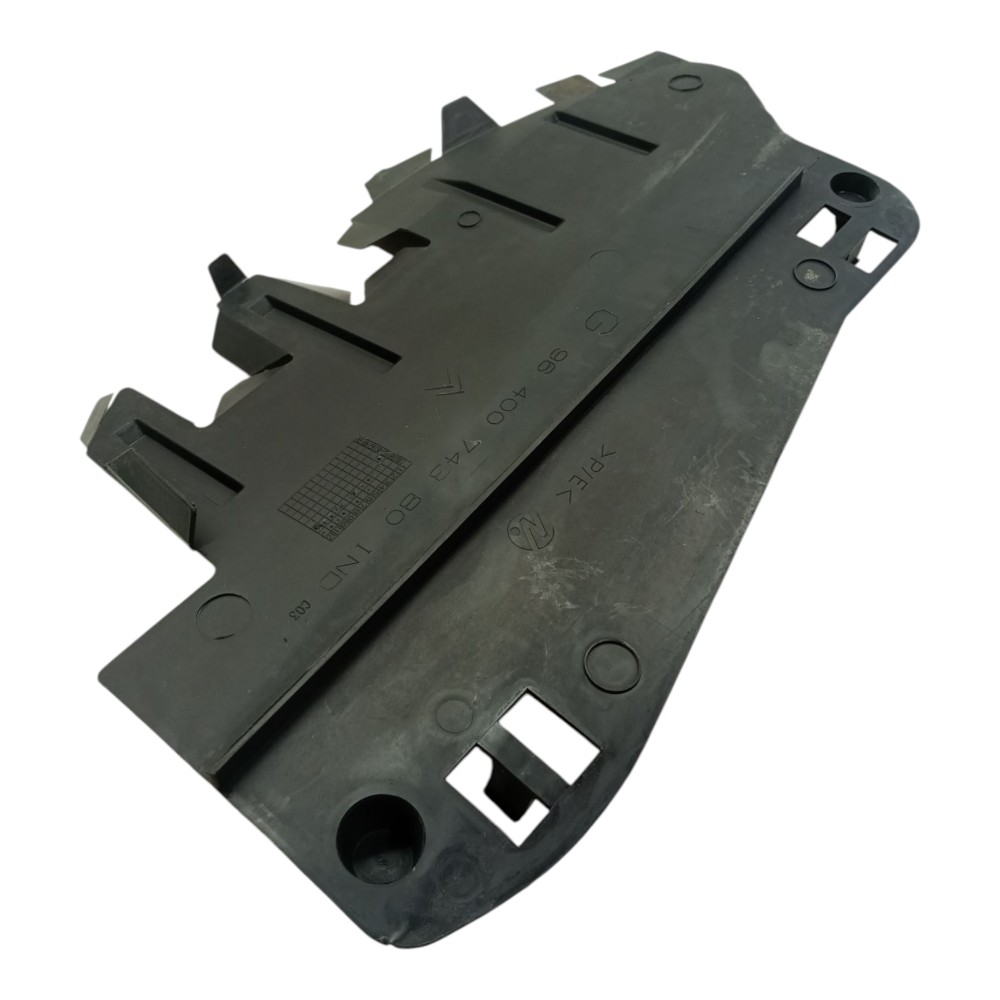 Defletor Radiador Citroen C3 1.6 2003 2012 esquerdo Usado 5