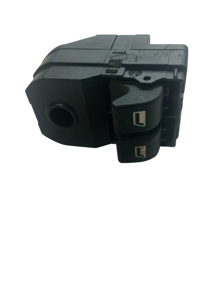 Botao Vidro Peugeot 206 2002 2012 Esquerdo Dianteiro 4
