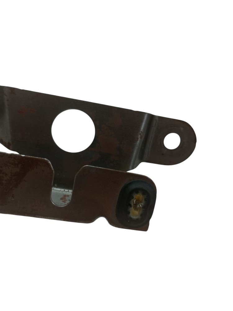 Suporte paralama direito Renault logan 2015 2020 usado 3
