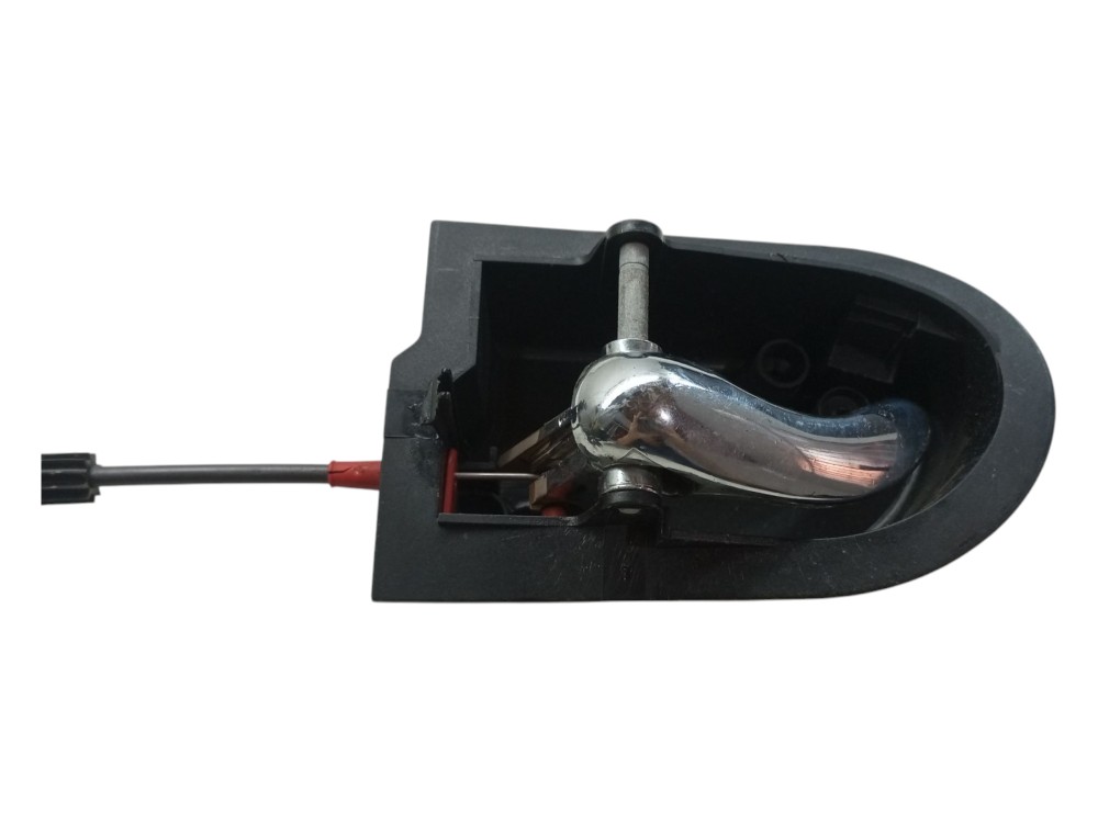 Macaneta Interna Ford Mondeo 97 98 99 Dianteira Esquerda  Preto Dianteira 1