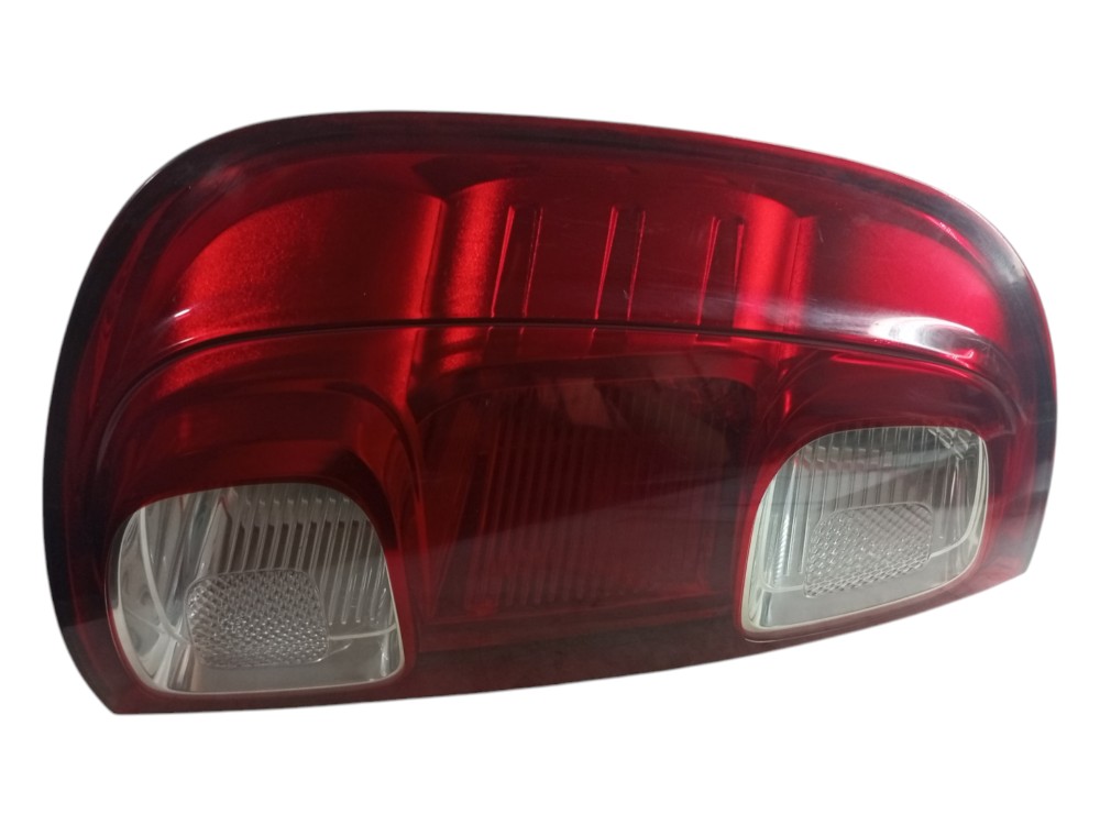 Lanterna Fiat Uno Vivace 2014 2015 2017 Traseira Esquerda  Esquerdo/motorista 6