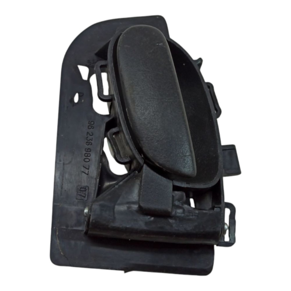 Macaneta Peugeot 206 2004 2012 Interna Dianteira Direita Preto Dianteira 2