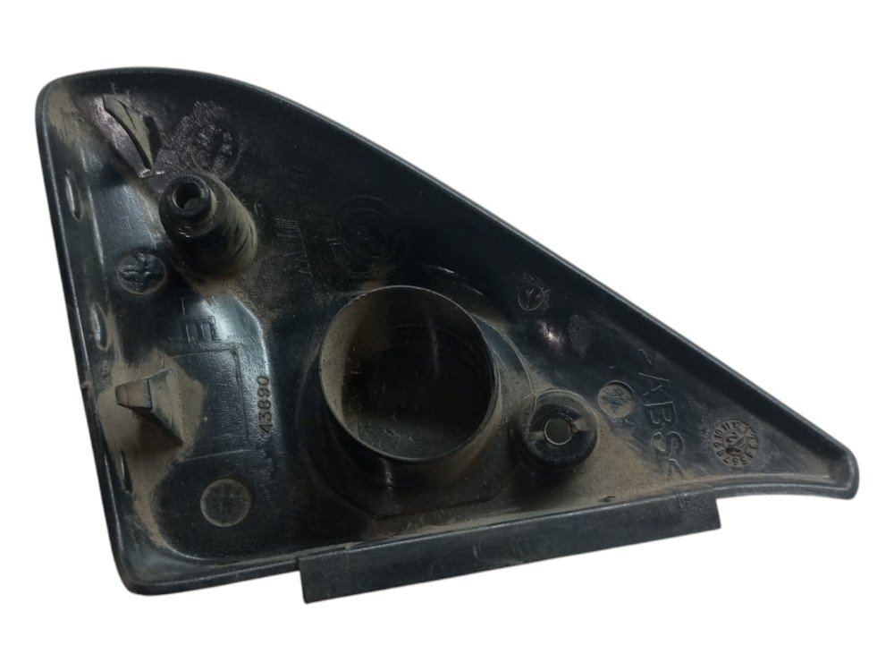 Moldura Interna Retrovisor Esquerdo Fiat Uno 96 2000 2012 5