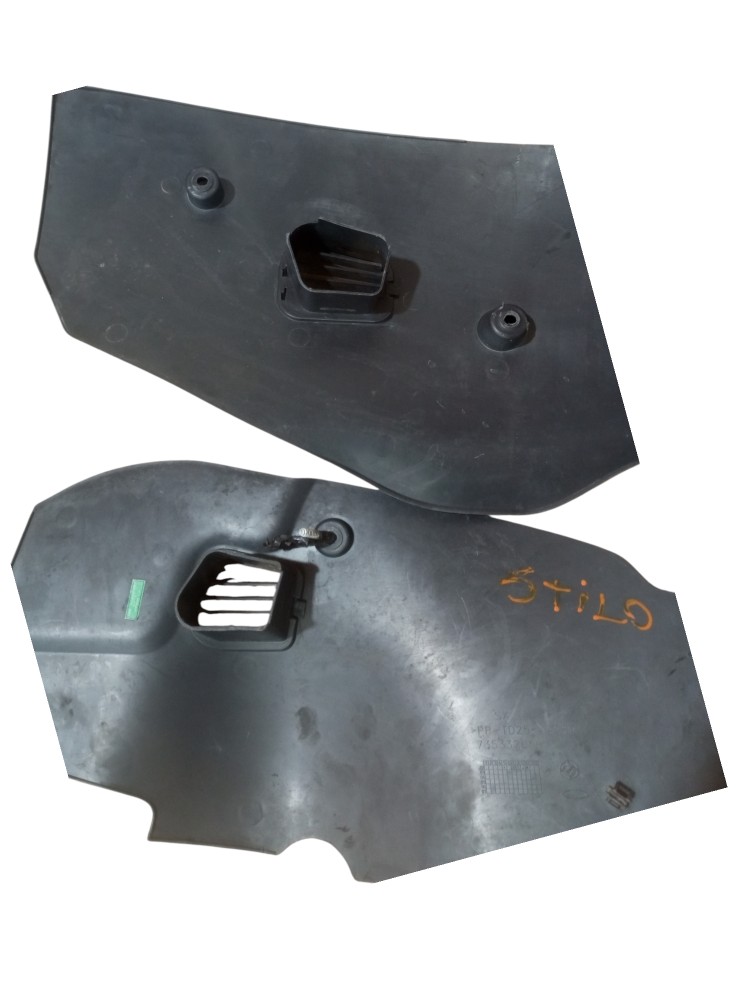 Moldura Lateral Console Fiat Stilo 2003 2007 2011 Usado 5