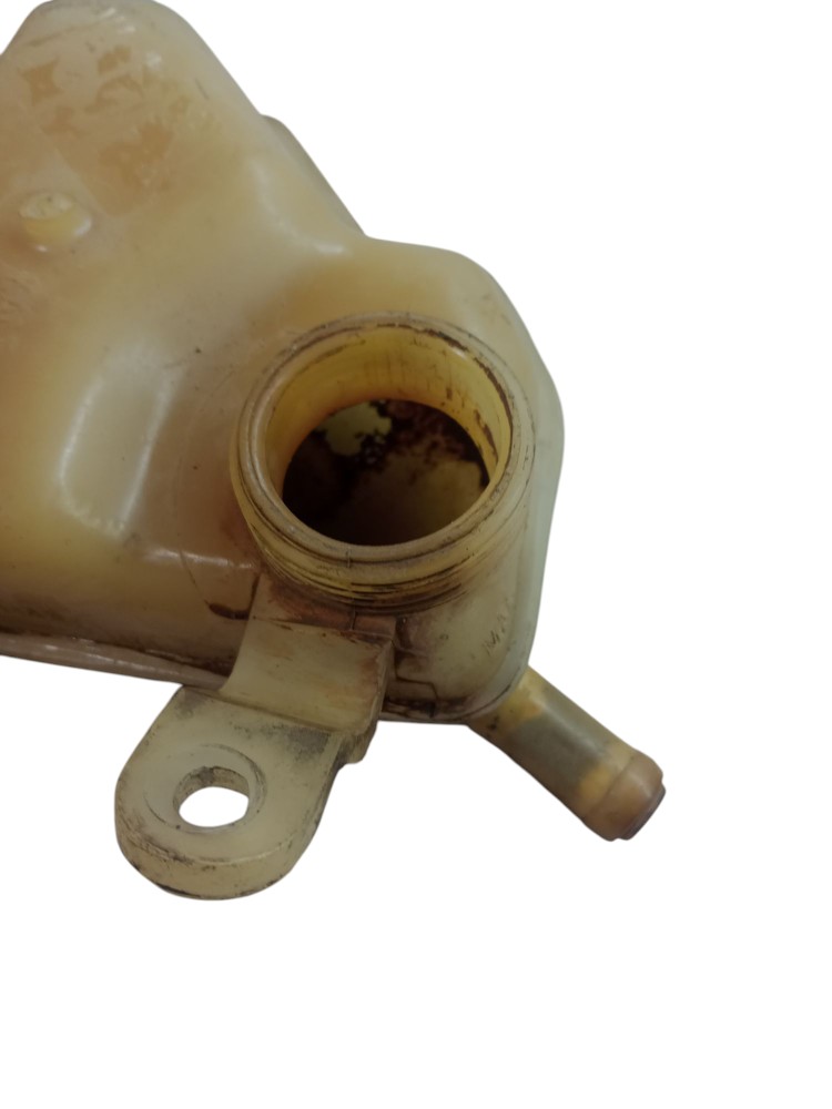 Reservatorio Agua Radiador Chevrolet Monza Kadett 84 93 7