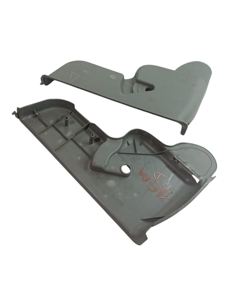 Moldura Lateral Banco Chevrolet Zafira 2001 2012 Par Cinza 3