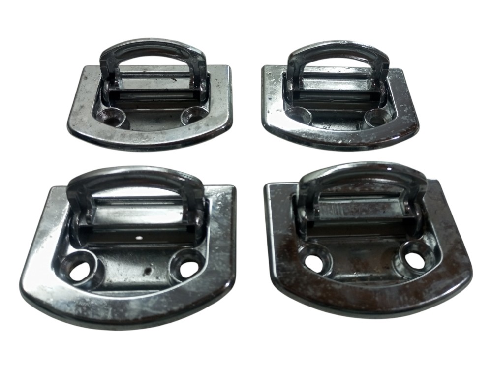 Gancho Trava Porta Malas Vw Touareg 2005 2015 Jogo Usado 4