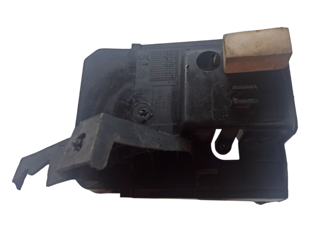 Suporte Caixa Fusivel Peugeot 206 207 2007 2009 2010 2012 3
