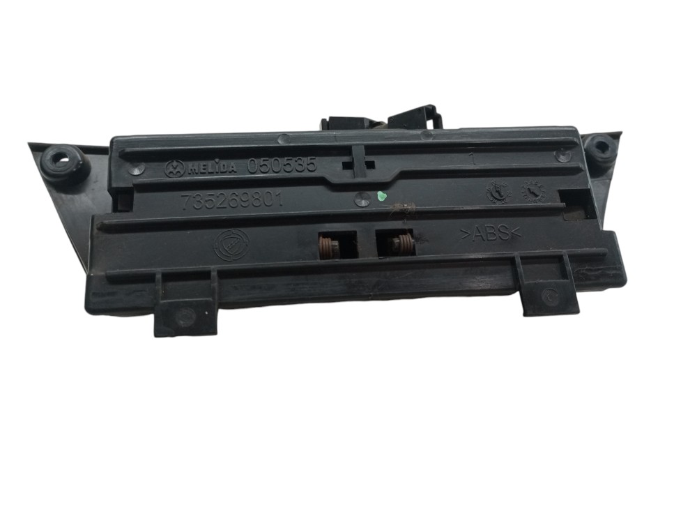 Cinzeiro Painel Porta Central Fiat Stilo 2003 2008 2011 4