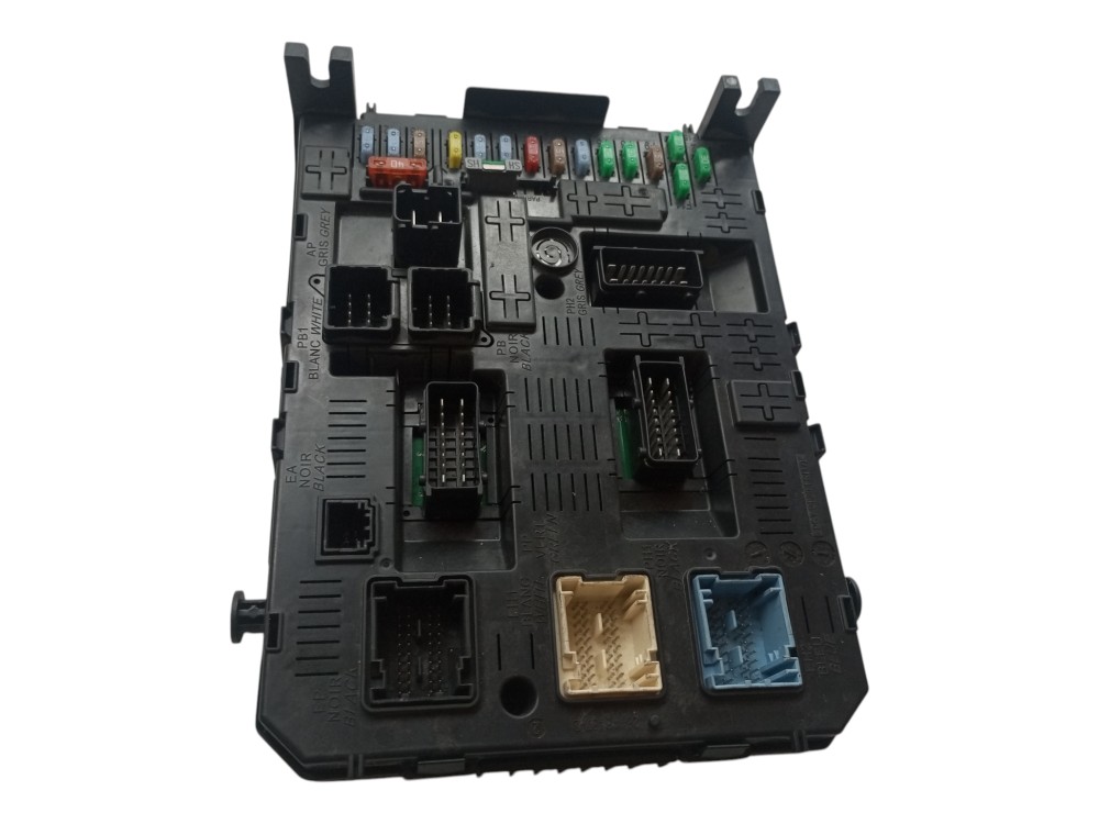Modulo Bsi Fusivel Peugeot 307 2002 2005 2008 Usada 1