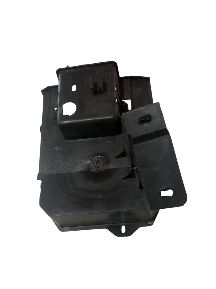 Suporte Caixa Fusiveis Peugeot 206 207 2009 2010 2011 2012