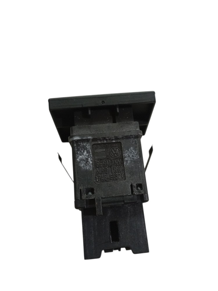Botao Pisca Alerta Volkswagen Touareg 2005 2010 2015 Preto 4