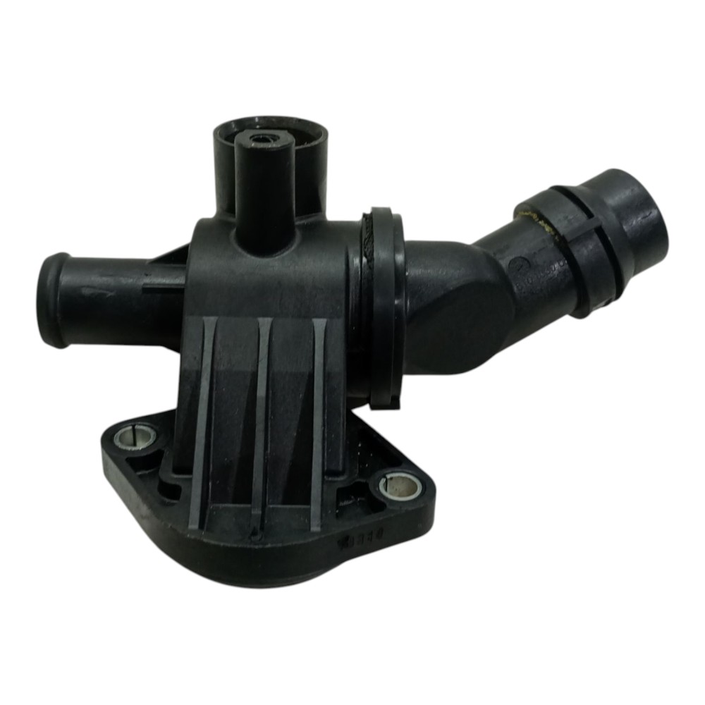 Carcaca Valvula Termostatica Passat 2.0 Fsi 2006 2010 Usado 1