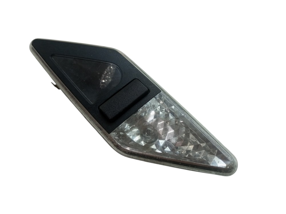 Luz Cortesia Bmw 330i 99 2002 2004 2006 Direito Usado 2