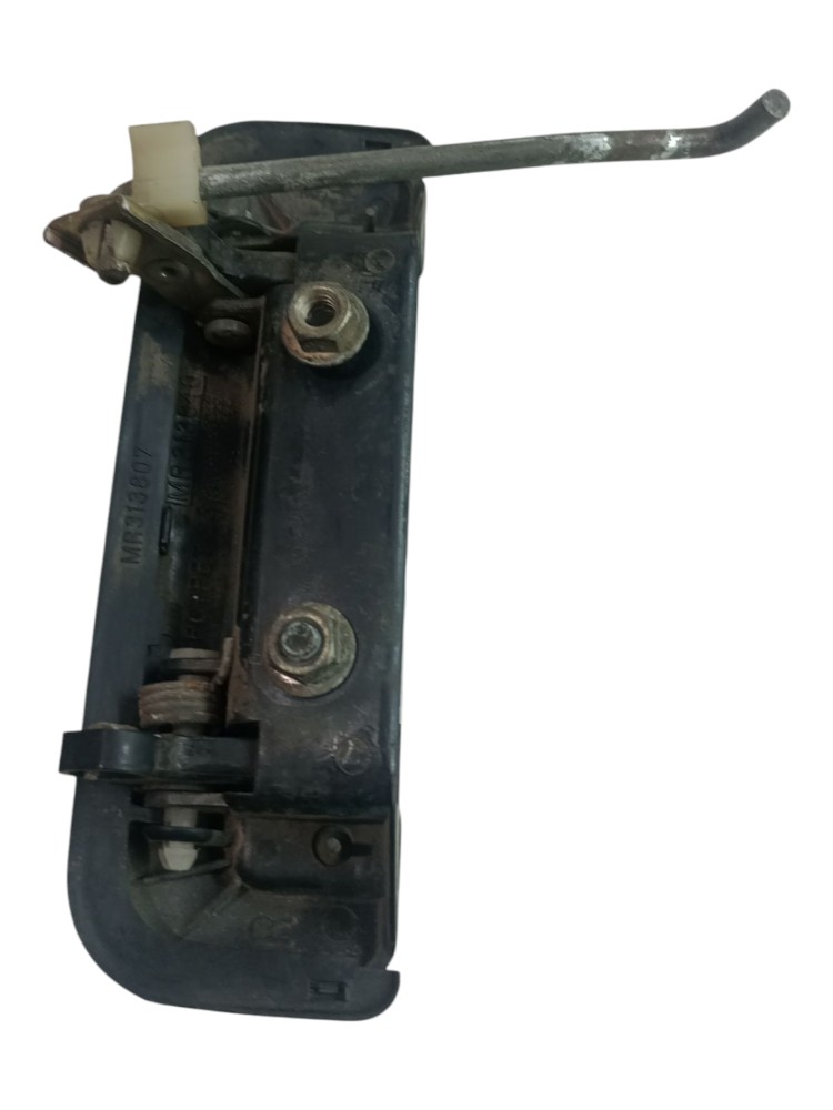 Macaneta Externa Pajero Sport 99 2003 Dianteiro Direito Preto Dianteira 7