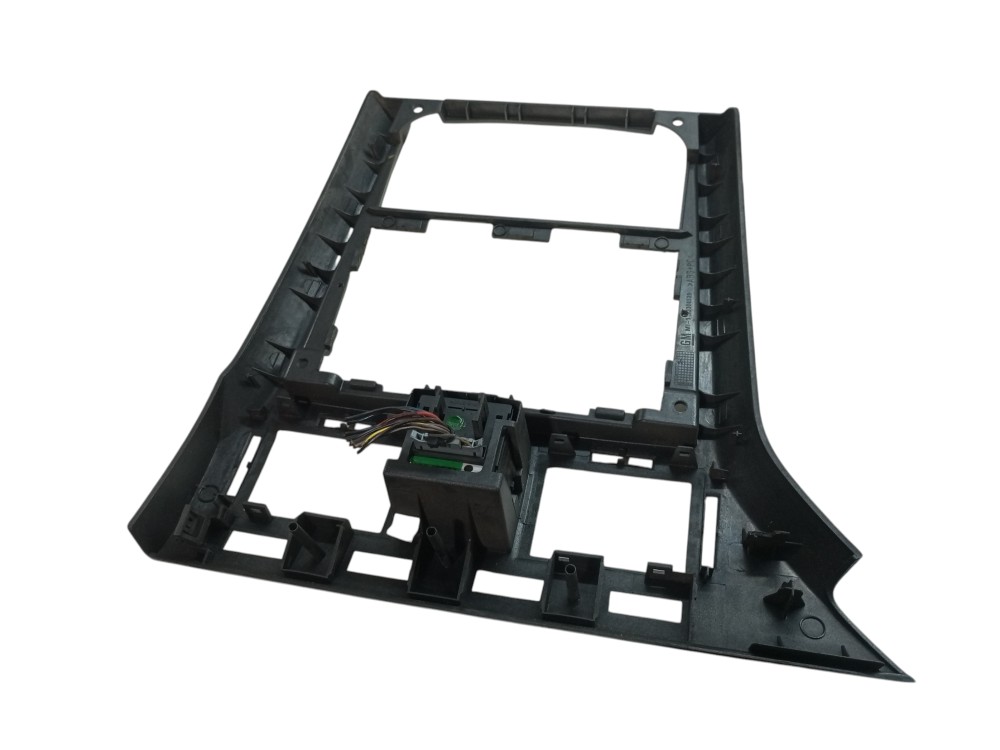 Moldura Painel Central Vectra 2006 2012 Botao Alerta Usado 3