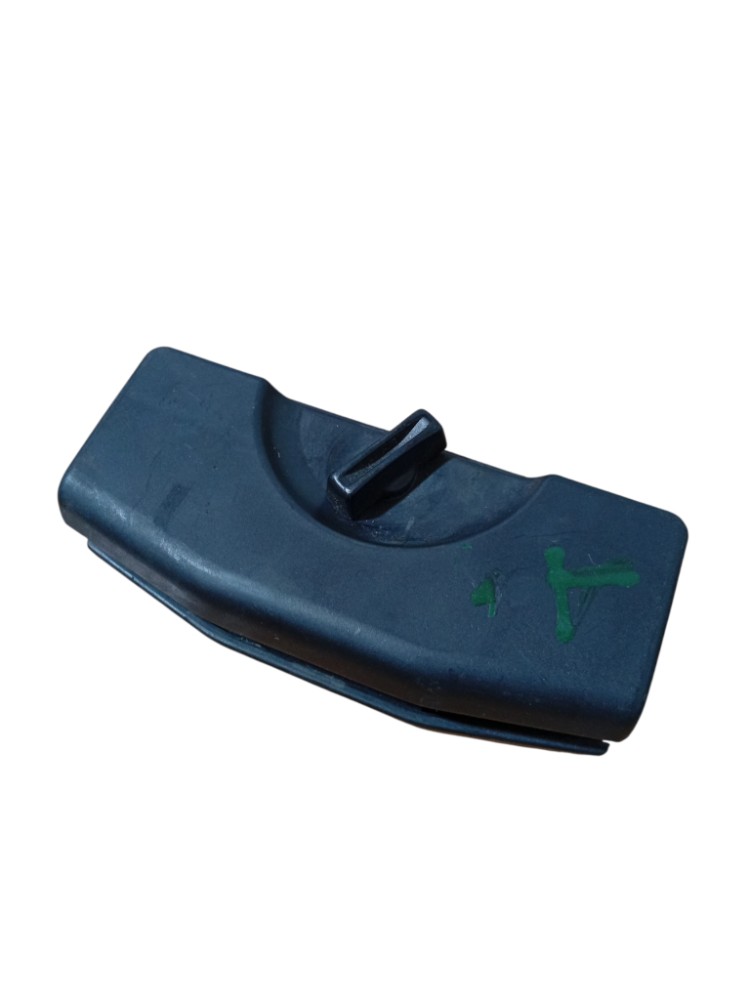 Suporte Fixacao Triangulo Vw Passat Audi A4 95 96 97 98 99