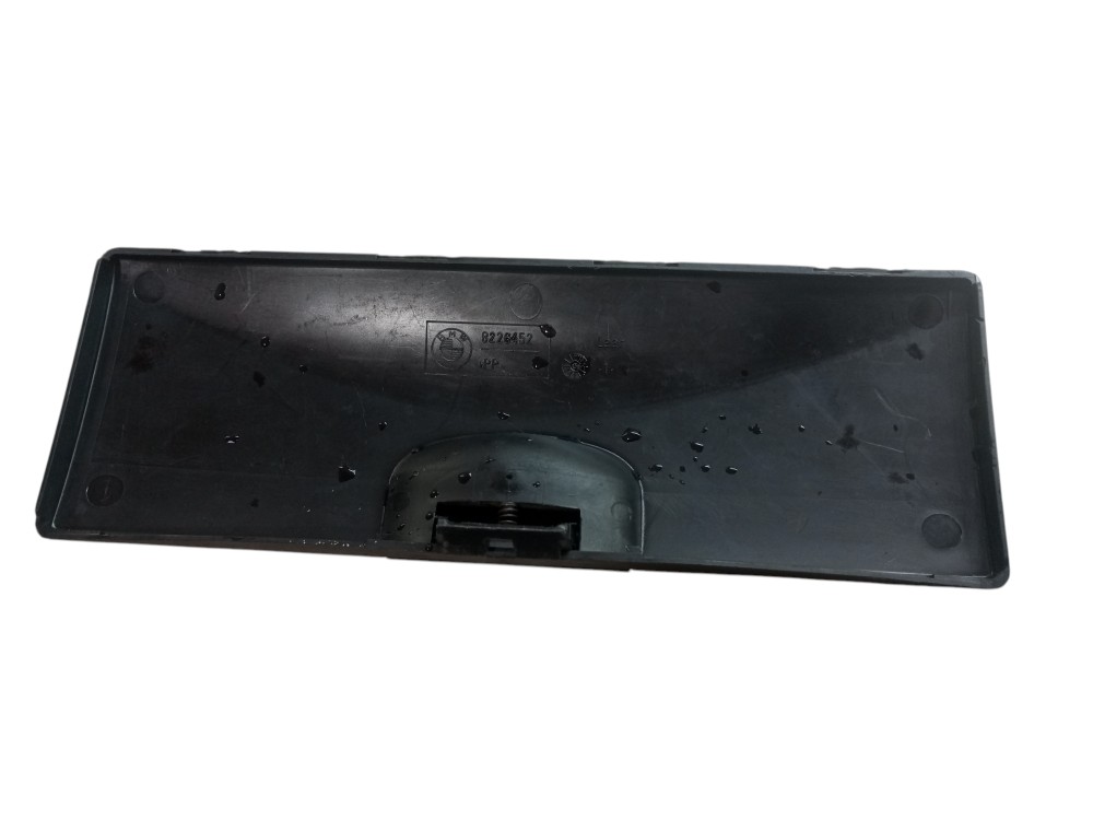 Tampa Maleta Primeiros Socorros Bmw 330i 99 2002 2004 2006 2