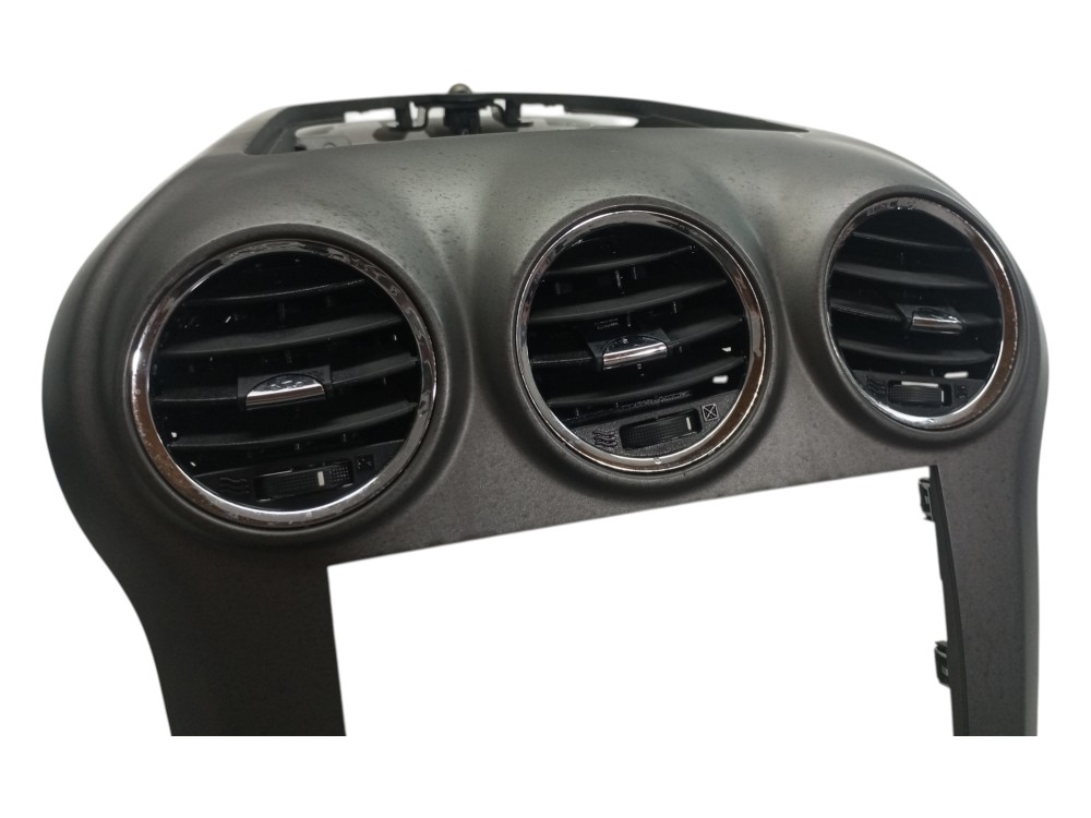Moldura Painel Central Radio Difusor Ar Captiva 2009 2012 4