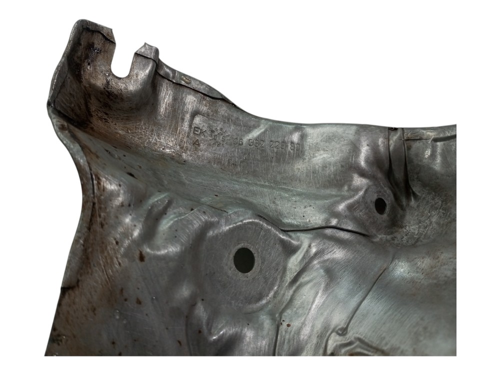 Defletor Protetor Termico Peugeot 2002 2008 Usado 6