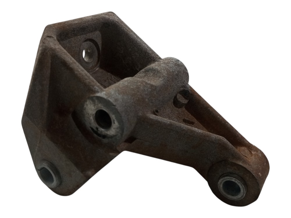 Suporte Alternador Bomba Agua Fiat Linea 2009 2012 2016 5