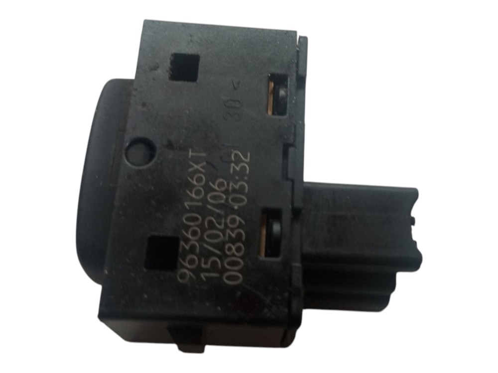 Botao Vidro Eletrico Traseiro Peugeot 307 2002 2008 3