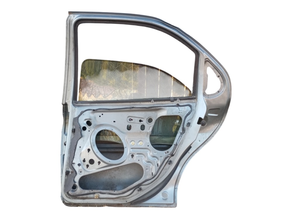 Porta Ford Mondeo 97 98 99 2000 Traseira Direita Usada Traseira Direita A 5