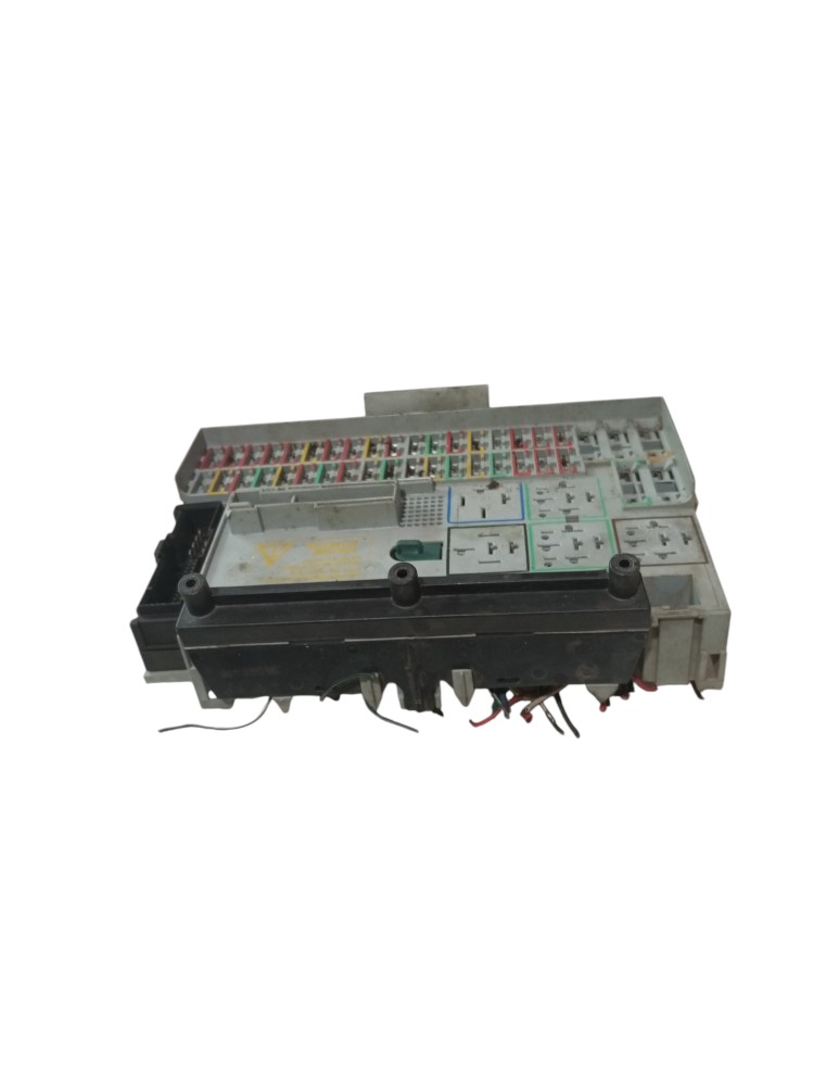 Caixa Fusivel Vectra Astra Zafira 97 98 99 2000 2001 Gm 4