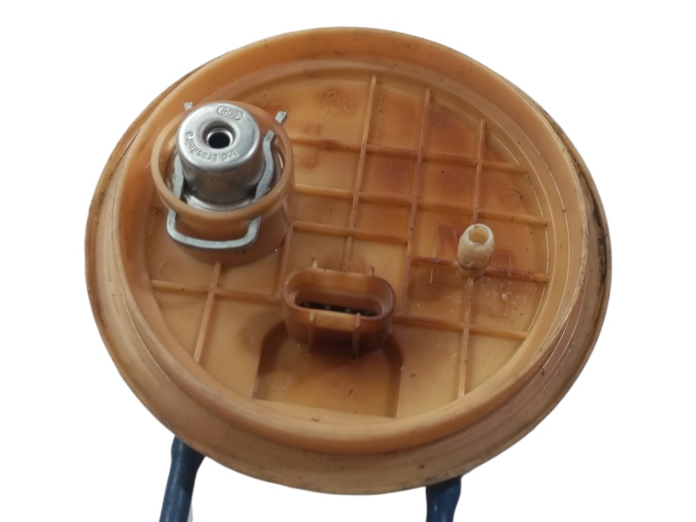 Flange tampa bomba combustivel astra 2008 2010 usado 4