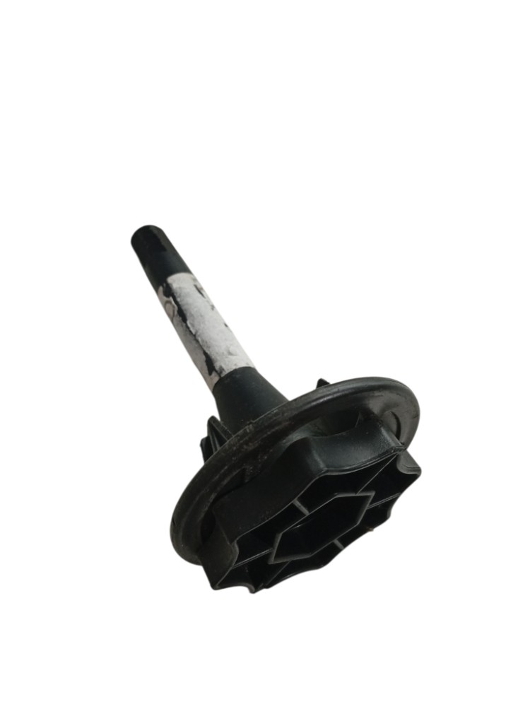 Porca Parafuso Fixacao Do Estepe Renault Scenic 99 2