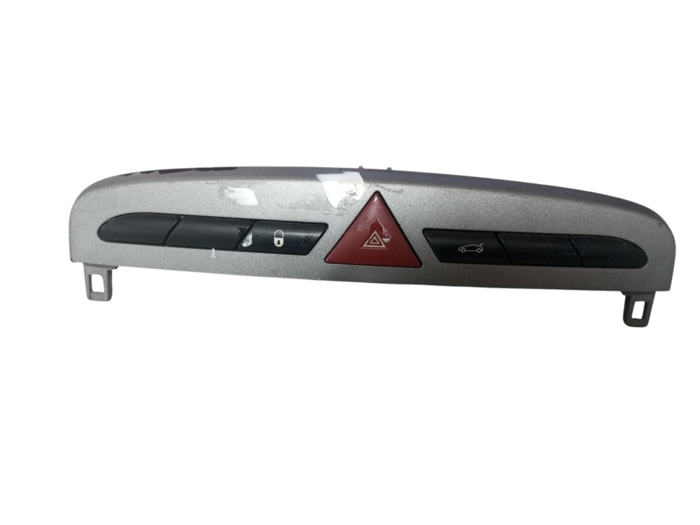 Botao Pisca Alerta Trava Porta Mala Peugeot 308 2014 2018 2