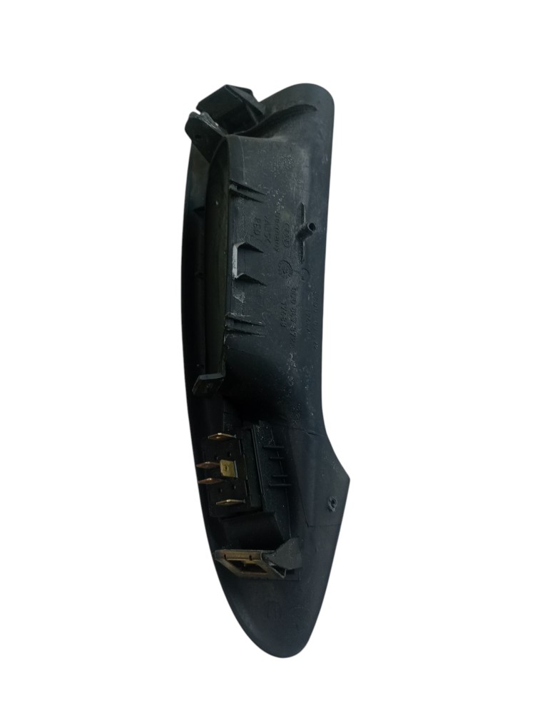 Botao Moldura Puxador Porta Audi A4 96 2000 Traseira Direita 3