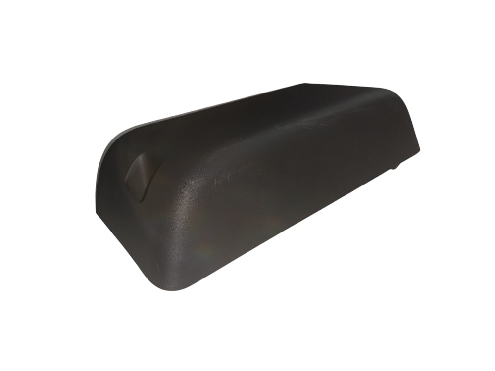Break Light Central Superior Renault Duster 2021 2024 Usado 4
