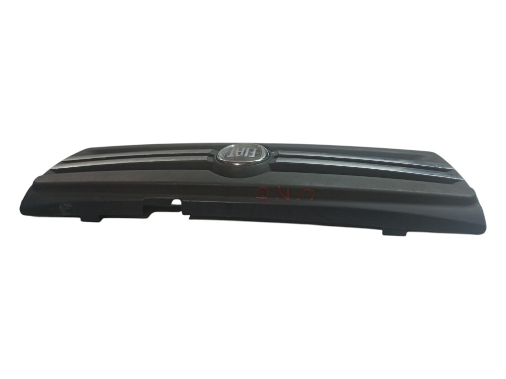 Grade Parachoque Friso Cromado Fiat Uno 2008 2010 2013 Usado 7