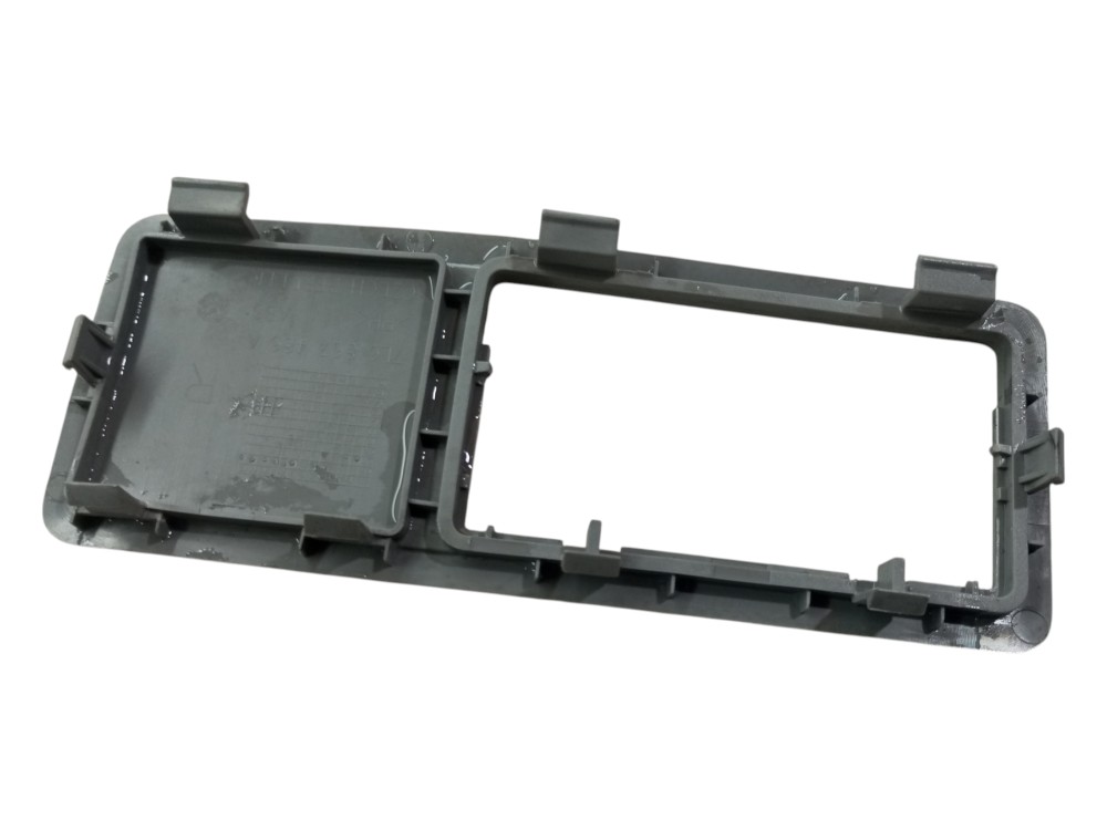 Moldura Luz Teto Touareg 2005 2015 Traseira Direita Usada 5