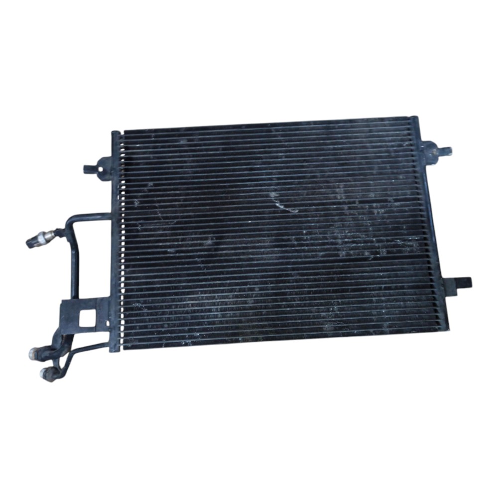 Condensador Audi A4 Passat Alemao 94 95 96 97 98 99 2001 4