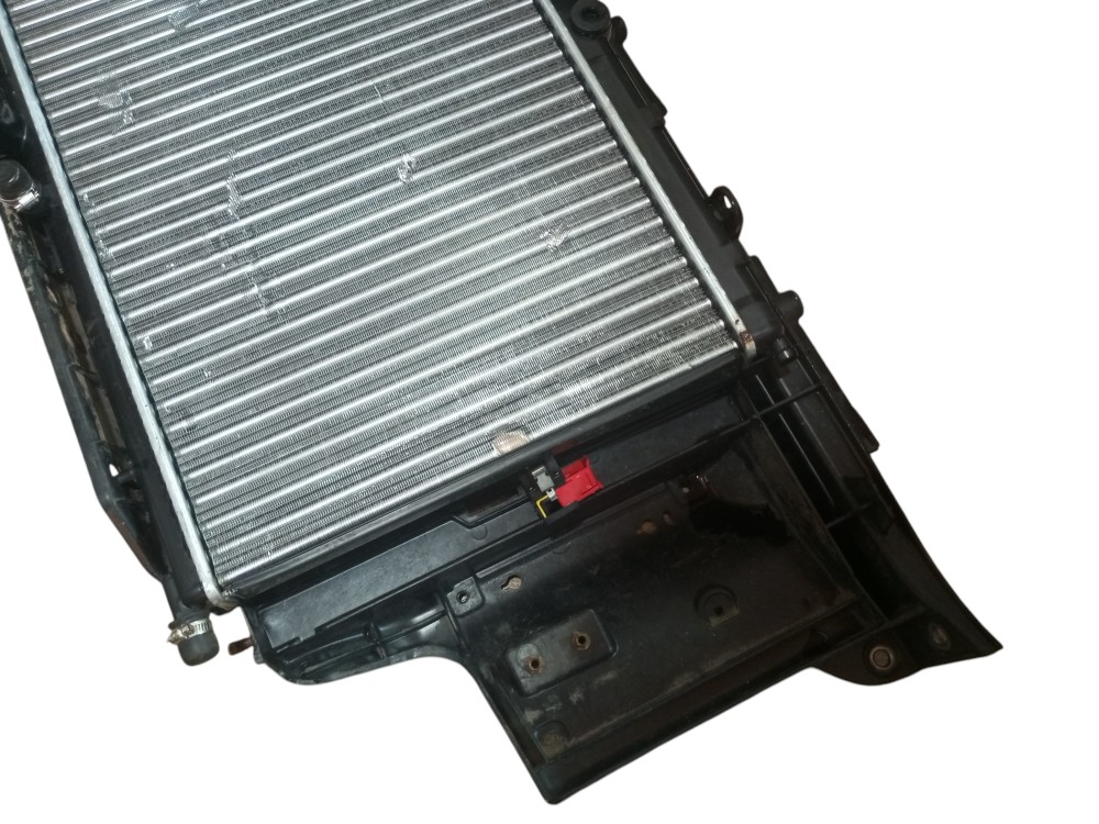 Radiador Completo Peugeot 206 207 1.4 1.6 2006 2013 Usado 4