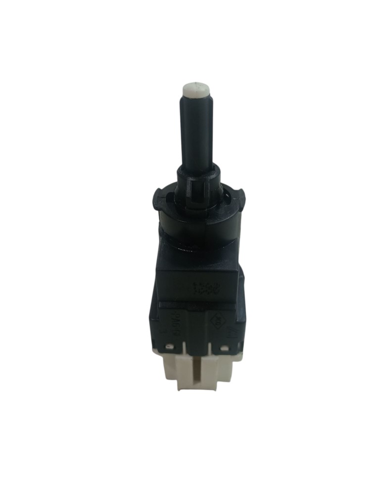 Interruptor Pedal Oroch Duster Sandero 2024 2025 Usado 3