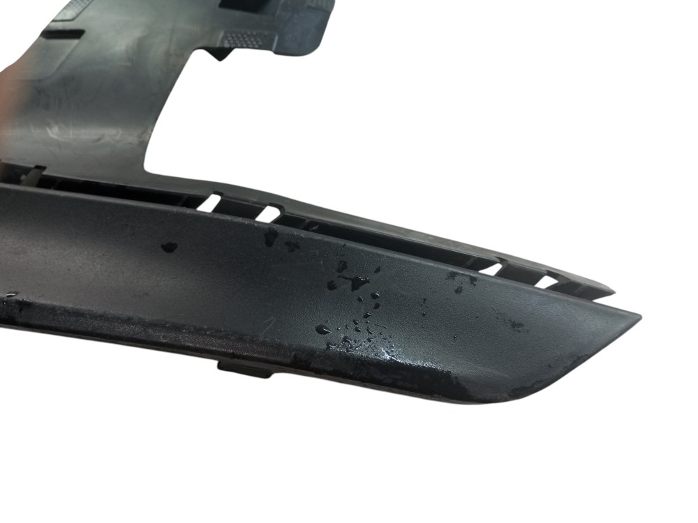 Grade Moldura Farol Tracker Gm 2020 2021 2022 Direito Usado – Preto – Direito 4