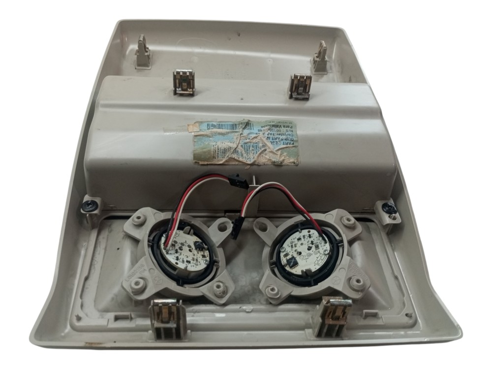 Luz Cortesia Teto Porta Oculos Fiat Freemont 2011 2016 Usada 3