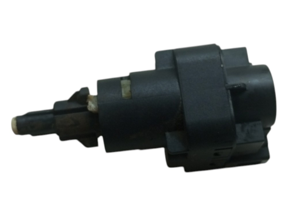 Interruptor Sensor Luz Freio Volkswagen Polo Gol 2006 2011 4