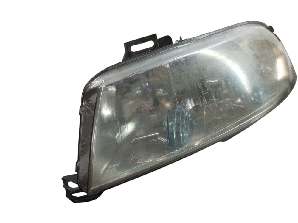 Farol Stilo 2003 2004 2005 2008 2011 esquerdo usado fiat 4